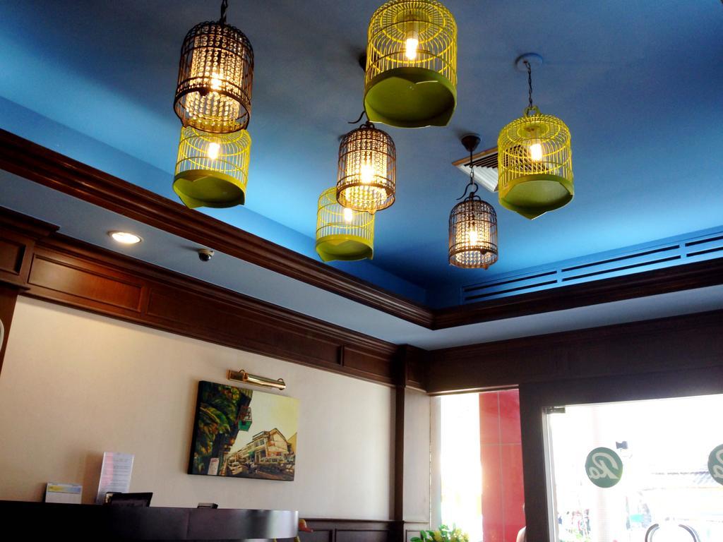 Rattana Mansion Hotel Phuket Bagian luar foto