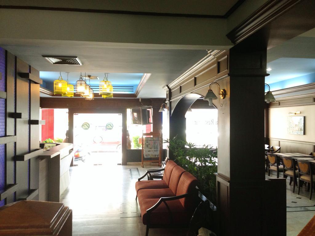 Rattana Mansion Hotel Phuket Bagian luar foto